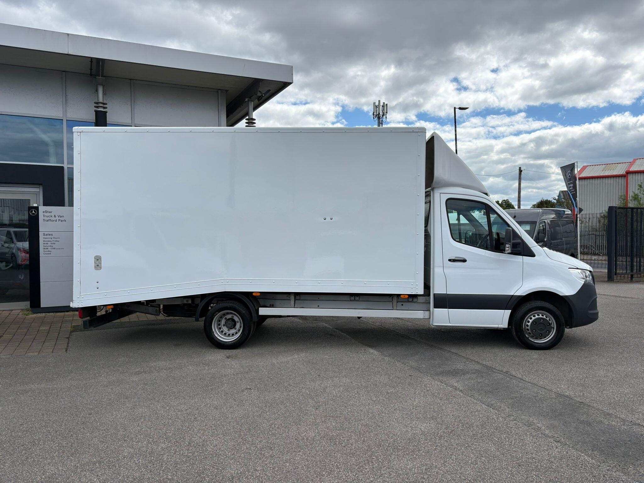 Mercedes-Benz Sprinter
